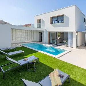 Villa Botanica - Kaštel Lukšić