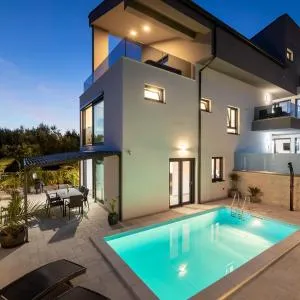 Luxury Villa Adria Apartments