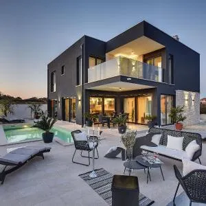 Luxurious Villa in Rovinj with Pool