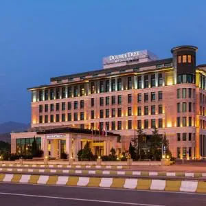 Doubletree by Hilton Van