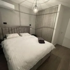 Good Location near Promenada Mall