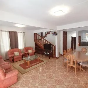 Coastal Nest Villa in Mont Choisy, less than 5 mins walk to the beach