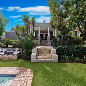 Rose Road Manor - Houghton Johannesburg