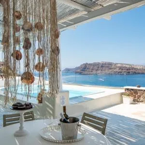 Unparalleled Luxury at Villa Ode, Oia - 4 Bedrooms - Private Parking, Sunset Views, and Tranquil Poolside Retreat
