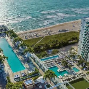 PluStay: Miami Beach Oasis Resort