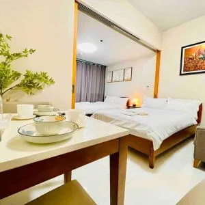 One Uptown 2-bed 1BR w/XBOX, Netflix in BGC