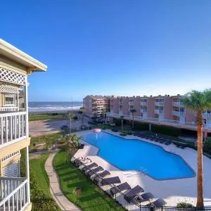 Beach Front Retreat - Ocean View Condo - Beach Across St - Newly Renovated - 2 Heated Pools - Hot Tubs - Tennis - Gym - Kids Pool - BBQ