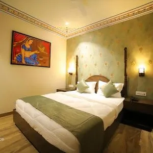 Hotel Sahibs Royal Ville - 500m from Taj Mahal