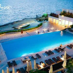 PORTO & ALMIRA BEACH