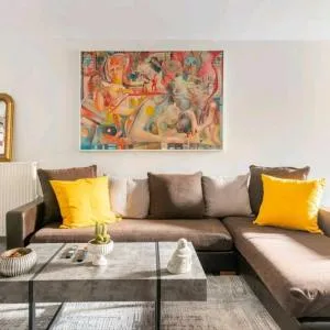 Stunning studio near center of athens