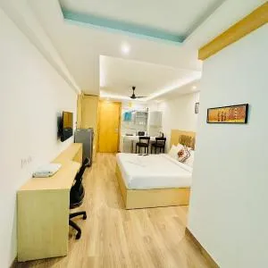 The Glory Hotel