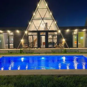 Qafqaz Mountside Chalet