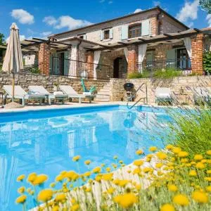 Family villa Aryana with pool in Porec