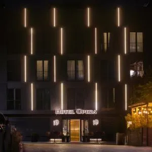 Hotel Opera