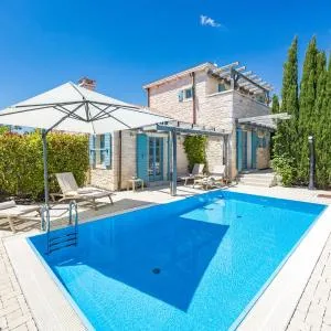 Stone Villa Zorritta with a pool and a beautiful garden