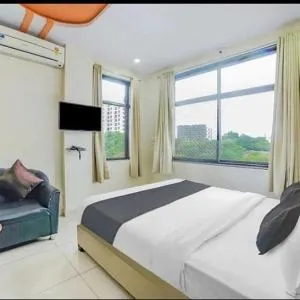 Hotel white House