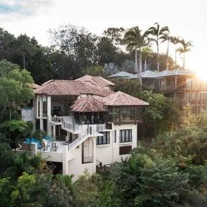 Villa Aman on Port Douglas by HIHA
