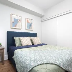3 Beds w/ CN Tower View Right Beside Rogers Centre!
