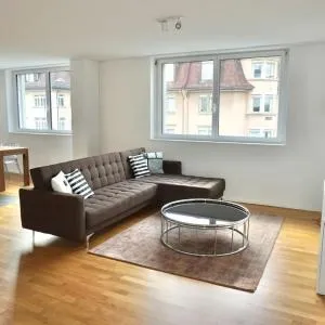 Balcony Suite in Central Zurich SH2,4R