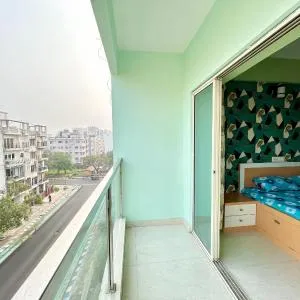 Exquisite 3BHK Apartment in the heart of Newtown beside Axis Mall, Action Area 1