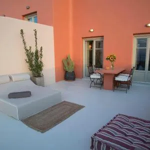 Superior Santorini Villa - 2 Bedroom Villa - Private Jetted Pool and Amazing Sea and Sunset Views - Finikia