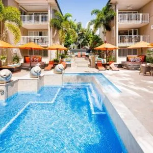 Laguna 117 Poolside, Near Beach