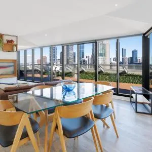 Flinders Luxury Penthouse