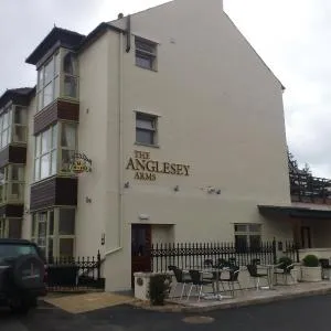 Anglesey Arms Hotel