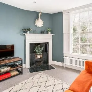 Beautiful Central 2 Bed Flat