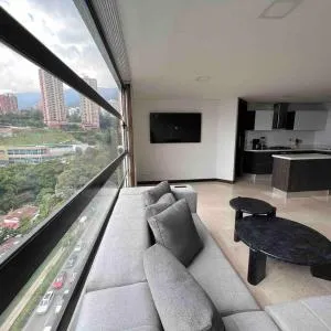 902 luxury apartment in heart of El Poblado!
