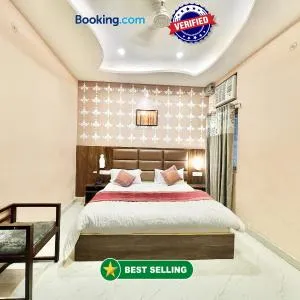 HOTEL NEEL GAGAN ! VARANASI fully-Air-Conditioned hotel at prime location, near Kashi Vishwanath Temple, and Ganga ghat