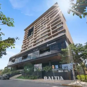 BALTIA Luxurious One Bedroom Ap