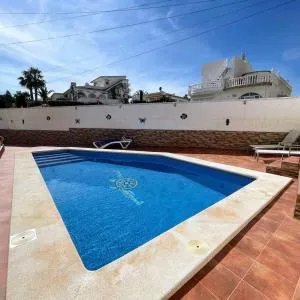 Traditional Villa with Private Pool SM591