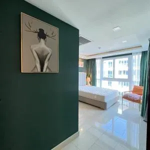 Elegant 2BR Condo Grand Avenue Pattaya