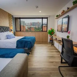 Unique Suite in El Poblado CoWork/ GYM / Fast WiFi