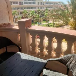 شقه فندقيه علي البحر Hotel apartments next to the sea