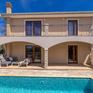 Villa Dijana West