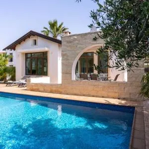 Lumina 2-Bedroom Villa and Pool in Ayia Napa