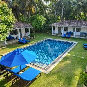 Thalpe Bungalows