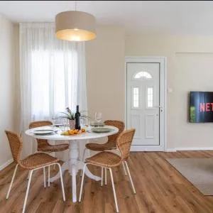 Cozy Nerina Cottage at Harbour Paphos