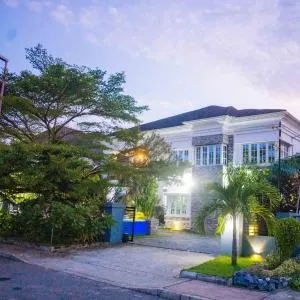 LEKKI SECRET MANSION 'n' SWIMMING POOl