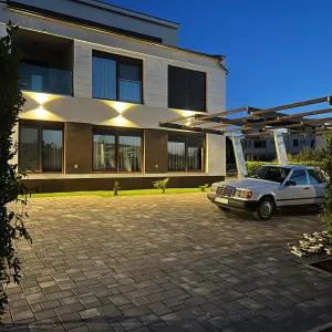Residence 4U