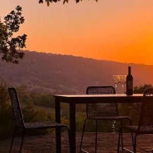 Country Villa with Netflix and Swimming Pool