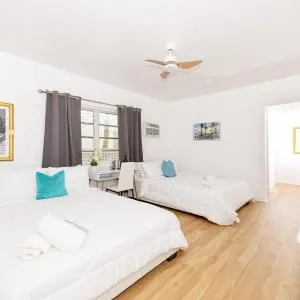 Bellamor Apts at 5th St Shopping Mall