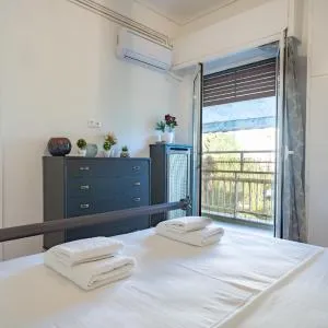 Metaxourgio 3 persons apartment by MPS