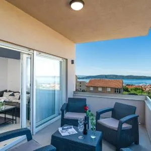 Stunning Apartment In Kastel Gomilica
