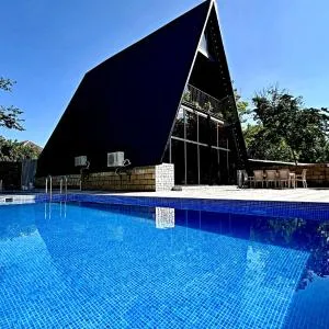 Qafqaz Rainbow Chalet