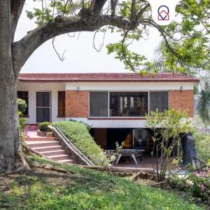 Spacious Cuernavaca House 14 Guests Pool & Grill