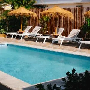 Tiki Blou - Mini resort centraal gelegen tussen Mambo Beach & Jan Thiel