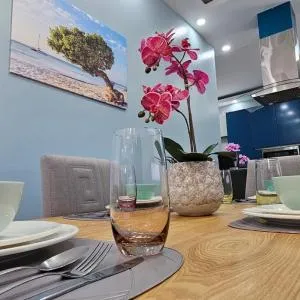 Your private paradise close by the beach!